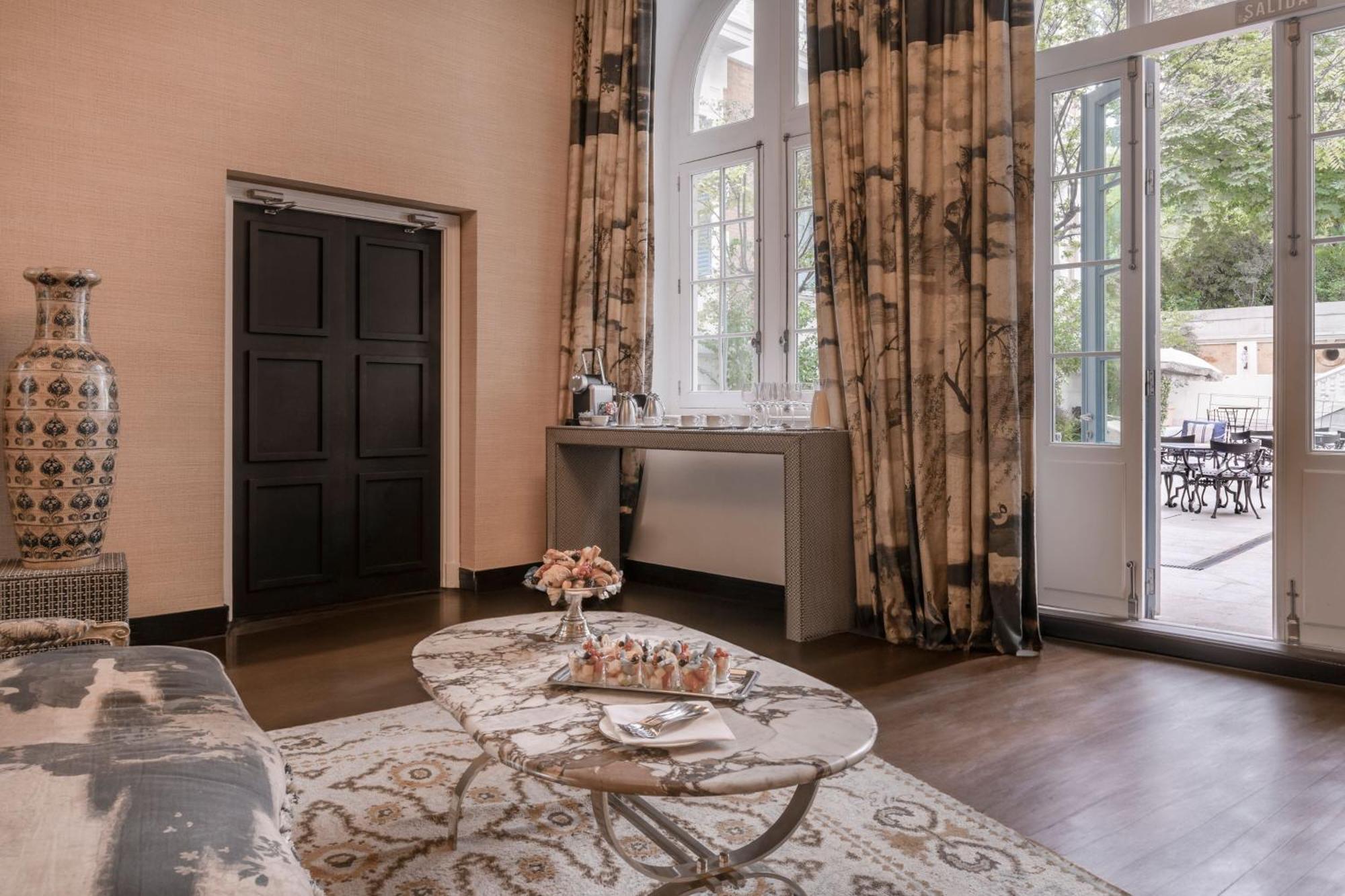 Santo Mauro, A Luxury Collection Hotel, Мадрид Екстериор снимка